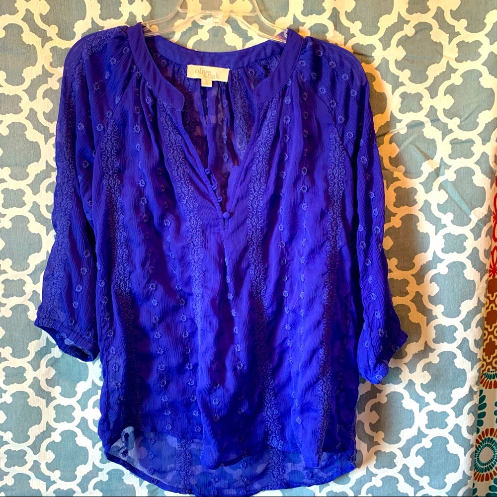 SOLD 🌟3/$9 Boho Sheer Embroidered Royal Blue Top